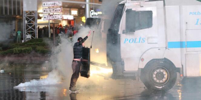 Manifestation à Ankara, le 8 juin.