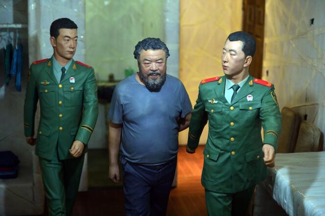 Scène de la garde à vue d'Ai Weiwei que l'artiste chinois a reconstituée pour la Biennale de Venise.