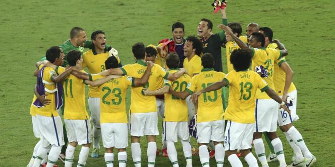 Les joueurs brésiliens, dimanche 30 juin, après leur victoire dans la Coupe des confédérations face à l'Espagne.