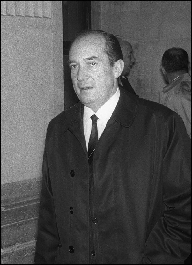 Marcel Le Roy-Finville, chef du service au SDECE (service de contre espionnage français, aujourd'hui DGSE) des années 1950, un des initiateurs de l'espionnage à la française. 