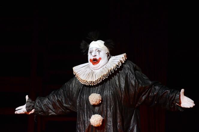 Le baryton géorgien George Gagnidze dans le rôle de Rigoletto, mis en scène par Robert Carsen au Festival d'Aix-en-Provence, le 29 juin 2013.