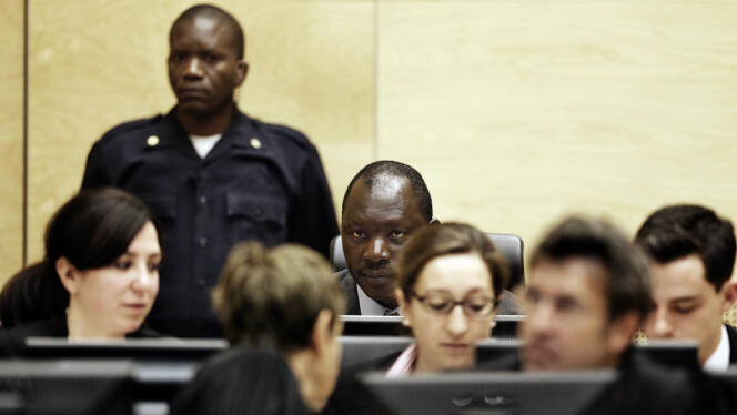 Thomas Lubanga (au centre), au moment de la prononciation de sa condamnation, le 10 juillet 2012.