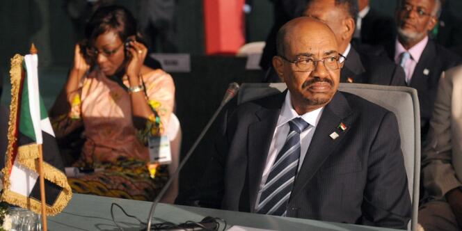 Le président soudanais Omar El-Béchir lors du sommet de l'Union africaine sur le sida, le 15 juillet 2013.