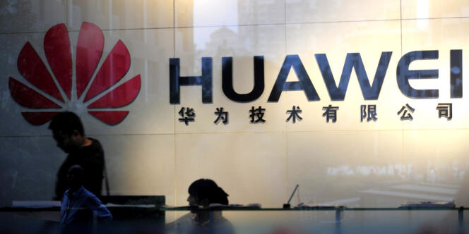 A l'issue d'une enquête interne chez Huawei, quatre personnes ont été remises à la justice, selon la presse économique chinoise.