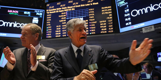 Sur les marchés financiers, les titres Publicis (Maurice Levy, le patron, ici à droite) et Omnicom (John Wren, le PDG, à gauche) ont terminé le 6 août à un niveau d'avant-fusion, à respectivement 59,25 euros et 63,48 dollars.