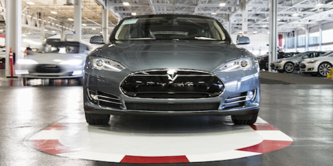 La Model S en sortie de chaîne à l'usine Tesla de Fremont (Californie), le 25 juillet.