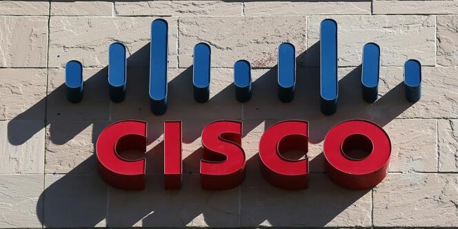 Dans ses locaux de San Jose (Californie), la société d'informatique Cisco expérimente ainsi, à petite échelle, ses bureaux du futur. Dans ce nouvel espace, ses salariés s'installent là où ils le souhaitent, selon leurs besoin. 