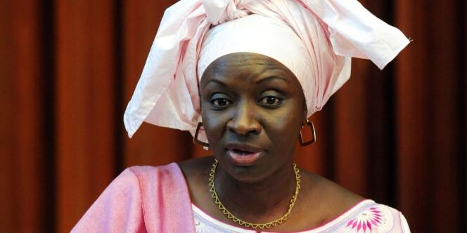 Aminata Touré devient la deuxième femme à occuper le poste de premier ministre au Sénégal.