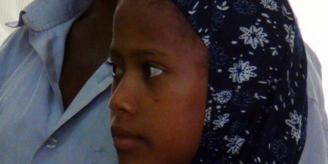 Une fillette présentée par les autorités yéménites comme étant la petite Rawan, le 17 septembre. 