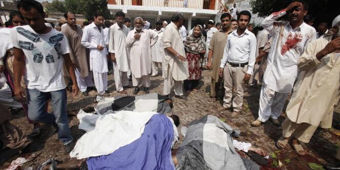 En 2013, un attentat-suicide similaire avait frappé une église chrétienne à Peshawar, dans le nord du Pakistan.
