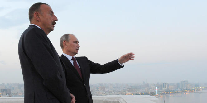 Ilham Aliev avec Vladimir Poutine, en août 2013.