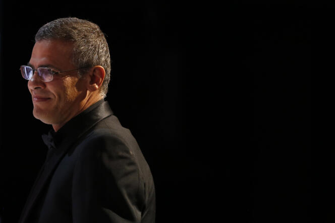 Abdellatif Kechiche lors de la remise de la Palme d'or à Cannes, le 26 mai 2013.