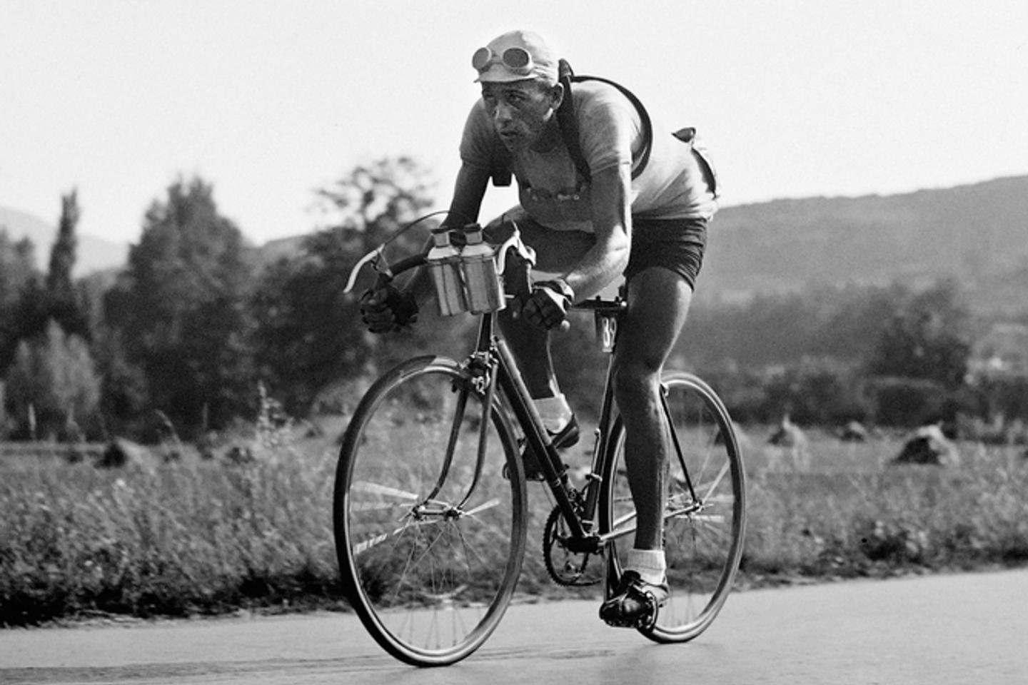 Photo Ancienne Coureur Cycliste Isidore De Ryck Sur Vélo Dilecta - Collection