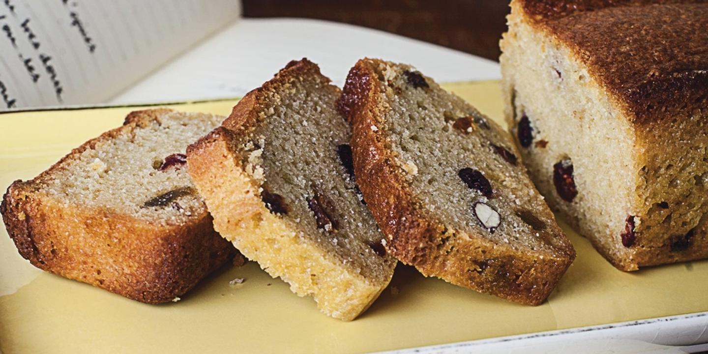 Cake Aux Fruits Confits La Recette De Camille Fourmont