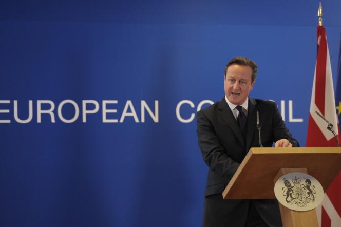Conférence de presse de David Cameron après le sommet européen du 20 décembre.