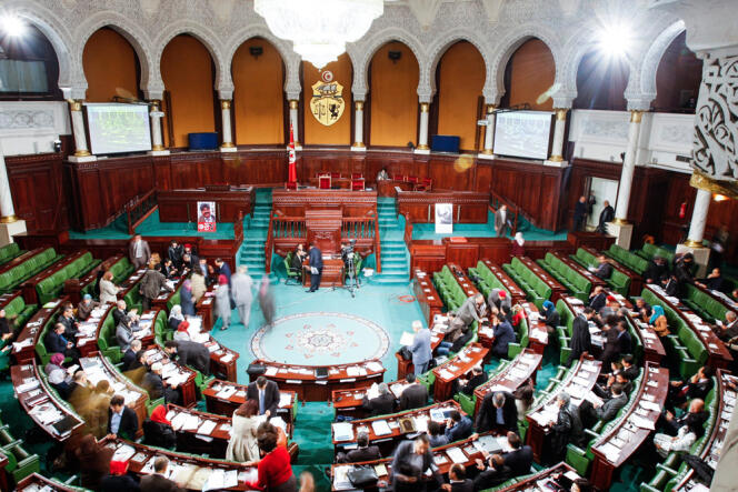 A l'Assemblée nationale constituante, à Tunis, le 3 janvier 2014.