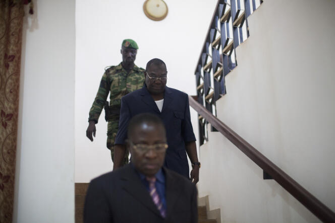 Le président centrafricain Michel Djotodia retranché dans sa villa du Camp de Roux, qui abrite le siège de l'état-major de l'armée, le 31 décembre.