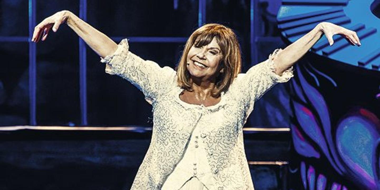 Chantal Goya toujours debout