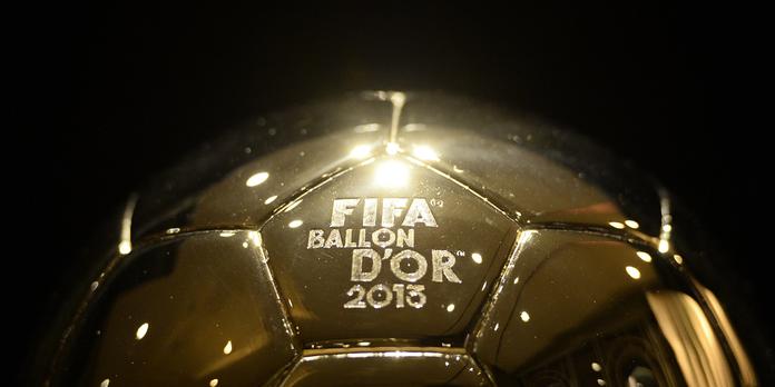 Le Ballon D Or Un Trophee Dispute Et Conteste