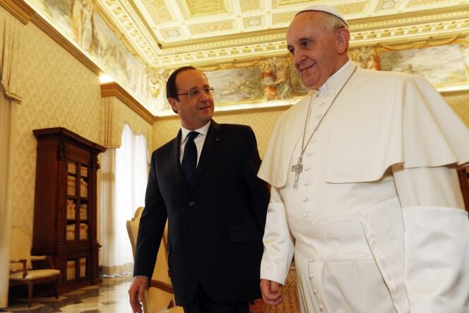 François Hollande et le pape François, le 24 janvier au Vatican.