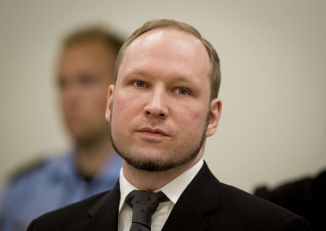 Anders Behring Breivik au tribunal d'Oslo, le 24 août 2012.
