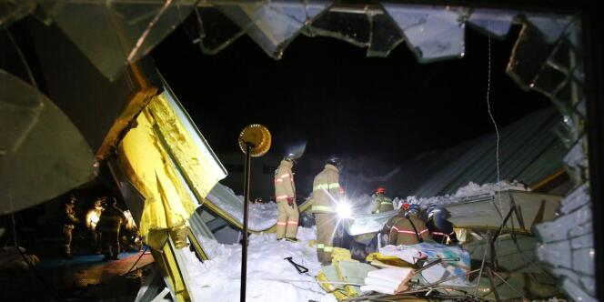 Le plafond effondré de la salle de concert de Gyeongju, en Corée du Sud.