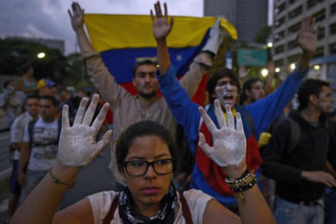 Les étudiants vénézuéliens manifestent depuis début février.