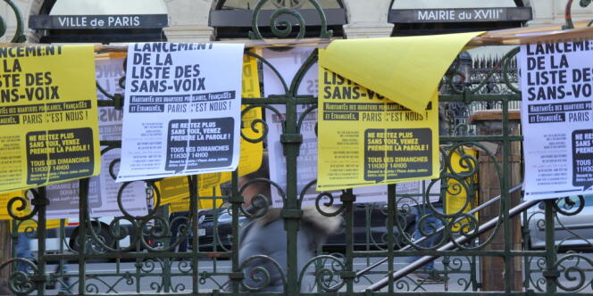 Des affiches de la Liste des sans-voix, à Paris (18e).