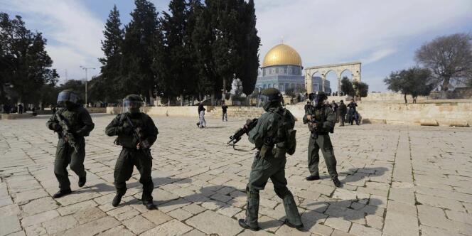 La Knesset doit débattre d'un projet de loi prévoyant « l'application de la souveraineté israélienne » sur l'esplanade des Mosquées. 
