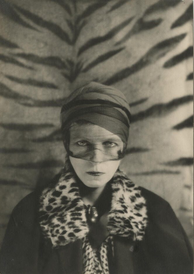Portrait de Nancy Cunard, par Barbara Ker-Seymer (1930).