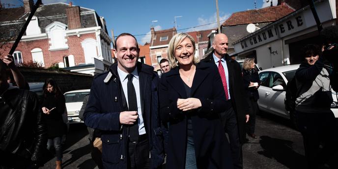 Jour De Marche Ordinaire A Henin Beaumont