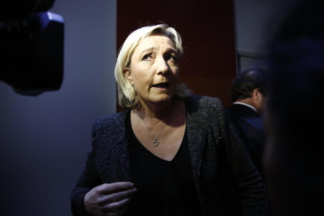 Marine Le Pen, sur le plateau de France Télévisions, le 23 mars. 