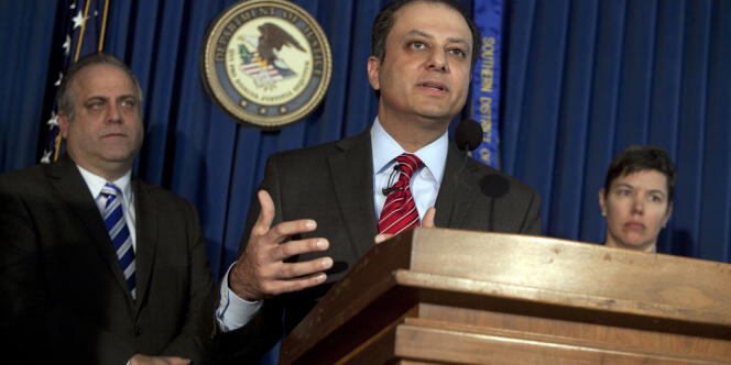Lors de l’annonce par le procureur américain Preet Bharara des deux chefs d’inculpation 
contre JPMorgan Chase, le 7 janvier, à New York.