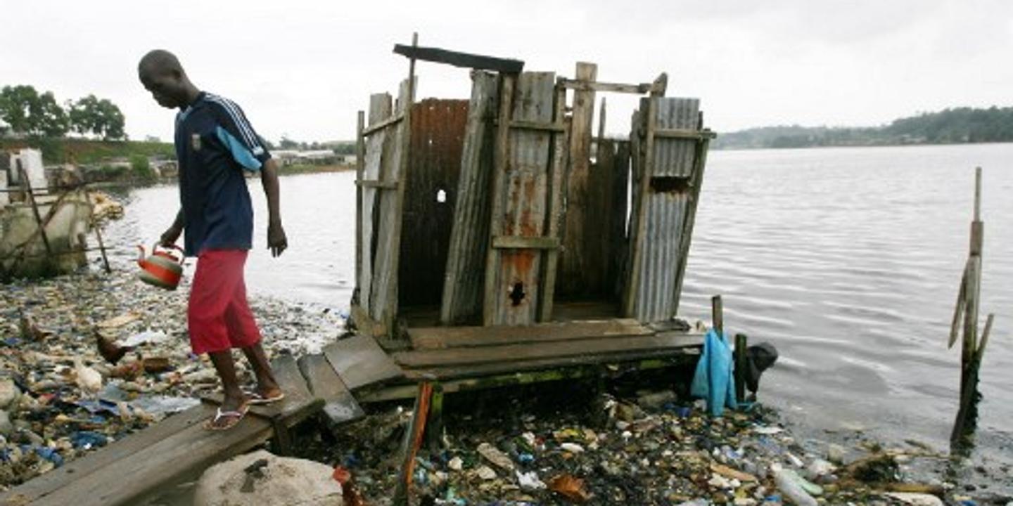 A Abidjan, la baie de Cocody n’est plus qu’un vaste dépotoir