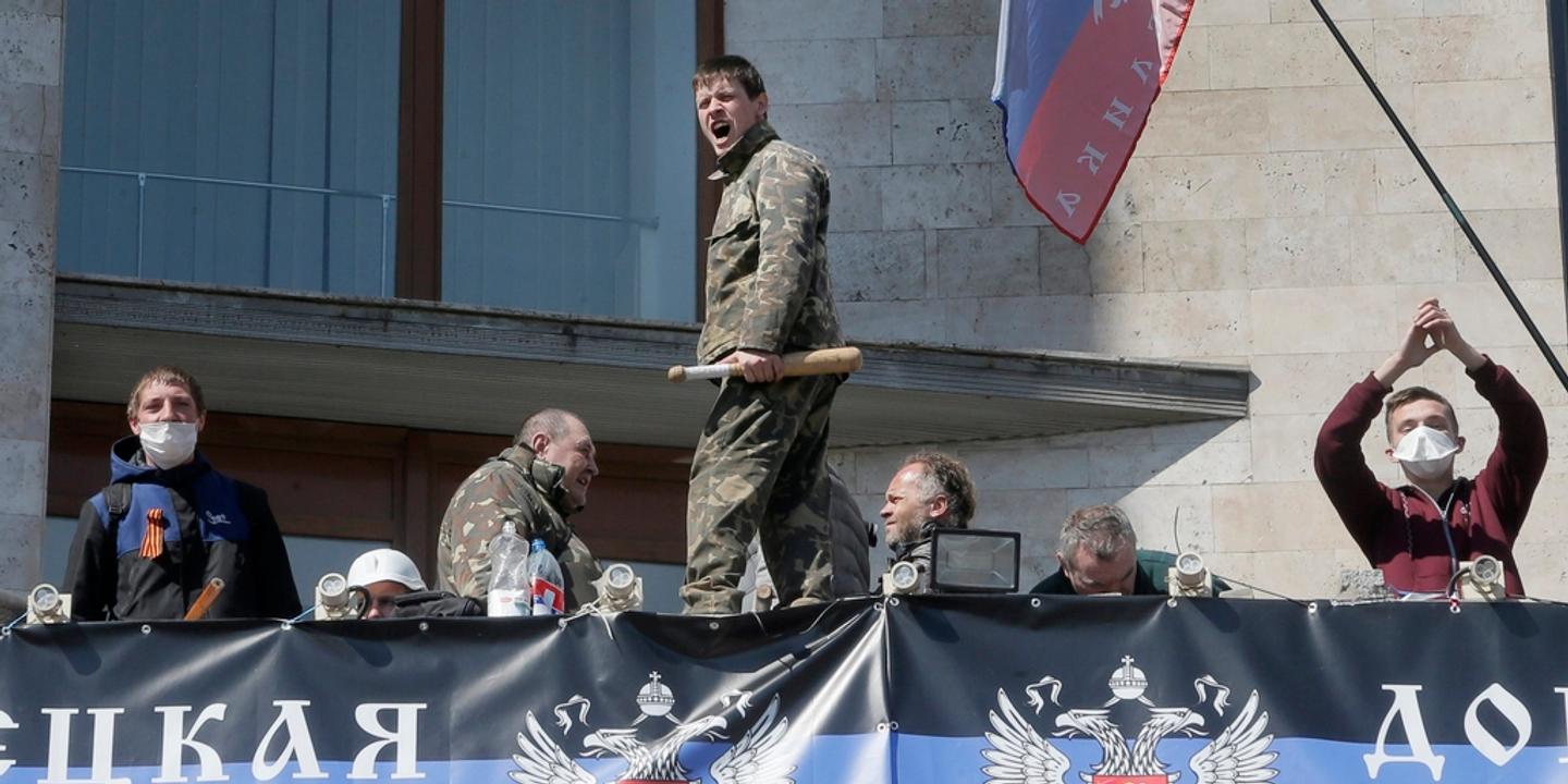 Ukraine : Les Masques De La Révolution Dans l'est de l'Ukraine, des prorusses veulent leur propre révolution