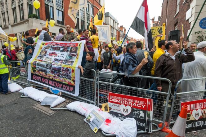 6 Octobre 2013, Manifestation pro-Morsi à Londres