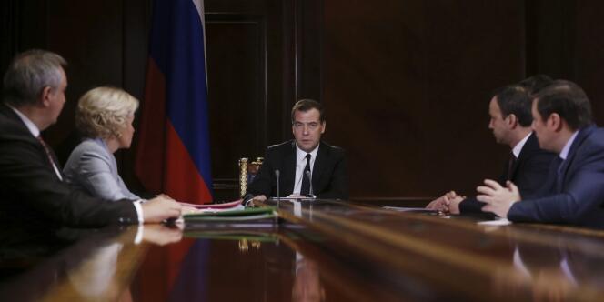 Le premier ministre russe Dmitri Medvedev, le 14 avril à Moscou.
