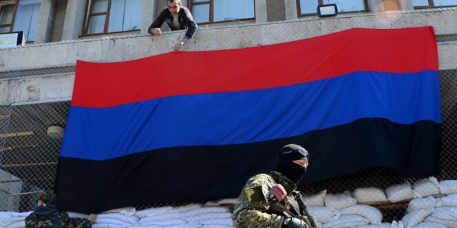 Moscou accuse les autorités ukrainiennes de prendre des mesures qui « enfreignent grossièrement » l'accord de résolution de crise.