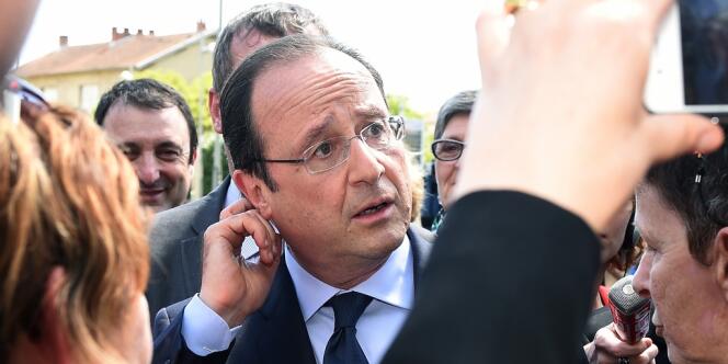 François Hollande à Carmaux (Tarn), mercredi 23 avril 2014.