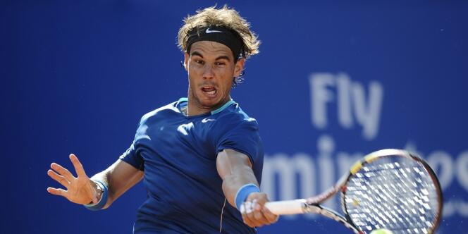Rafael Nadal s'est incliné face à son compatriote, Nicolas Almagro, en quarts de finale du tournoi de Barcelone, le 25 avril. 