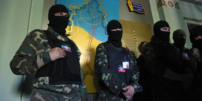 Des séparatistes prorusses ont pris dimanche le contrôle du siège de la télévision publique régionale à Donetsk, dans l'est de l'Ukraine.
