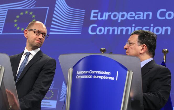 Arseni Iatseniouk et Jose Manuel Barroso, le 13 mai à Bruxelles.