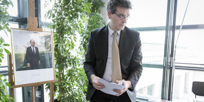 Arnaud Montebourg, dans son bureau à Bercy, mercredi 14 mai.