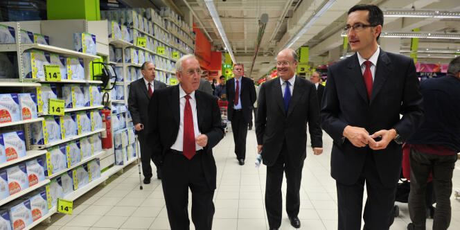 Gérard Mulliez, le fondateur d’Auchan (à gauche).