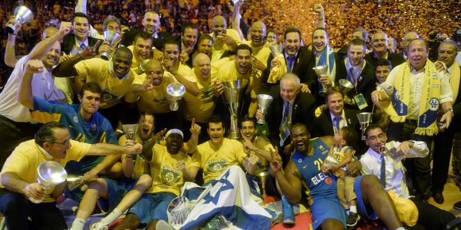 Les joueurs du Maccabi célèbrent leur victoire en finale de l'Euroligue, le 18 mai.