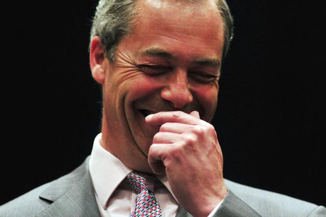 Nigel Farage, chef du parti UKIP, à l'annonce des résultats des élections européennes du 25 mai 2014.