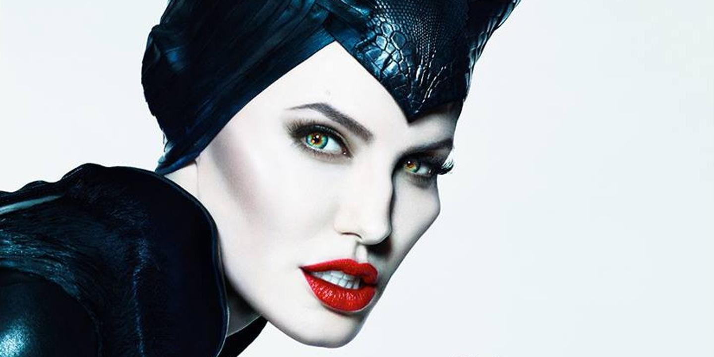 Malefique Angelina Jolie Lissee Dans Un Beau Navet