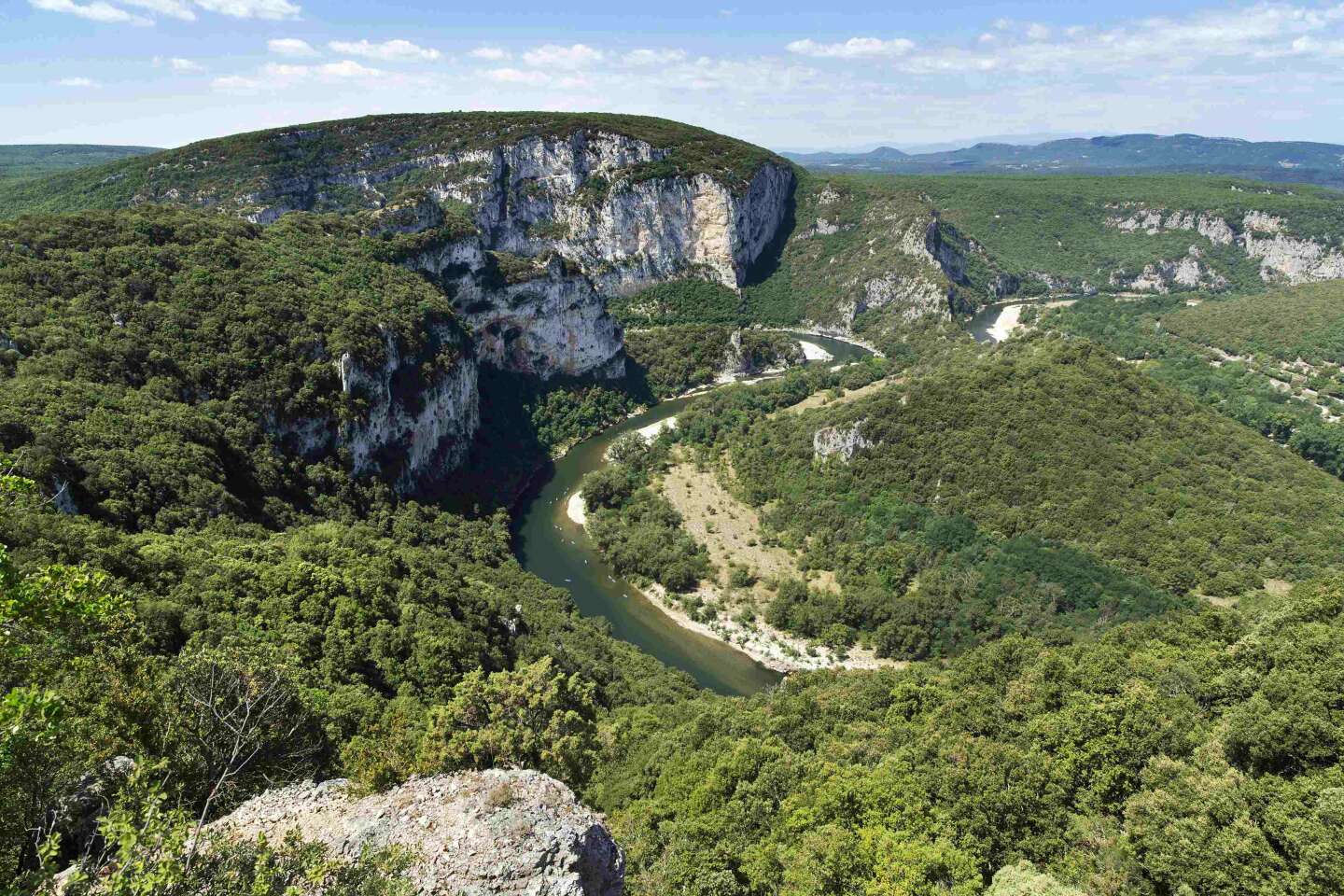En Auvergne-Rhône-Alpes, la chambre régionale des comptes prône la simplification de la gouvernance des parcs naturels
