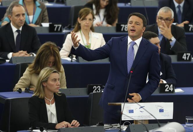 Le président du conseil italien au Parlement de Strasbourg, mercredi 2 juillet 2014. L'Italie prend la présidence de l'Union européenne pour six mois.