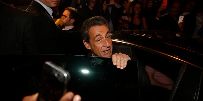 Nicolas Sarkozy au sortir de son interview. 